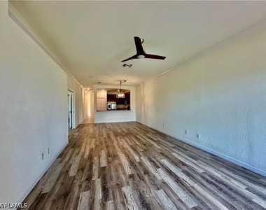 1823 Alameda Drive - Photo Thumbnail 9