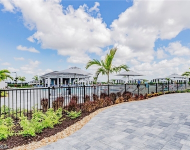 5807 Double Eagle Circle - Photo Thumbnail 36