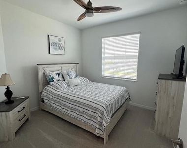 5807 Double Eagle Circle - Photo Thumbnail 7