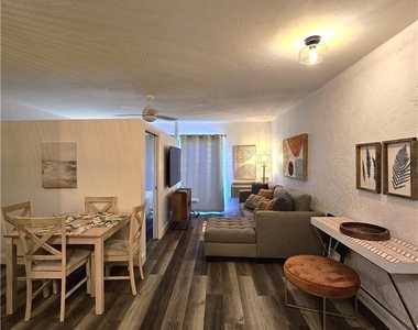 828 Wiggins Pass Road - Photo Thumbnail 4