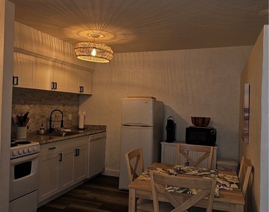 828 Wiggins Pass Road - Photo Thumbnail 11
