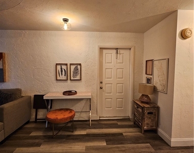 828 Wiggins Pass Road - Photo Thumbnail 2
