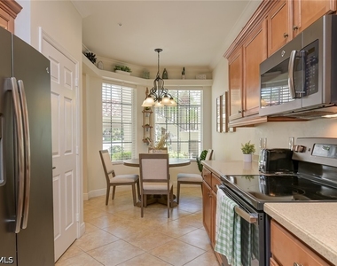 12015 Matera Lane - Photo Thumbnail 11