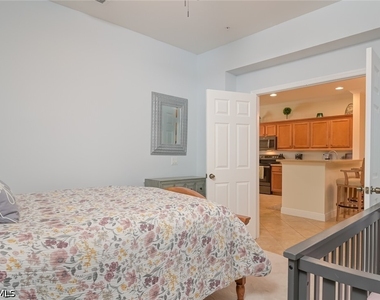 12015 Matera Lane - Photo Thumbnail 17