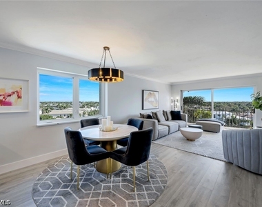 2150 Gulf Shore Boulevard N - Photo Thumbnail 9