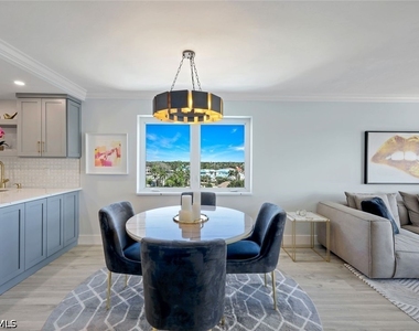 2150 Gulf Shore Boulevard N - Photo Thumbnail 8