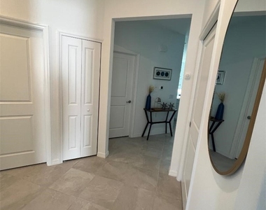5807 Double Eagle Circle - Photo Thumbnail 10