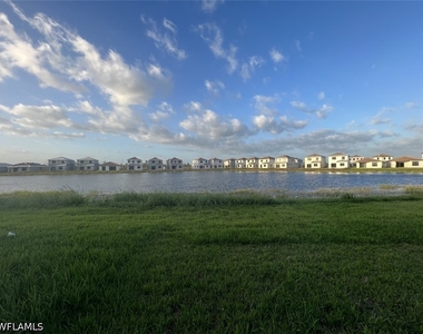 5657 Agostino Way - Photo Thumbnail 15
