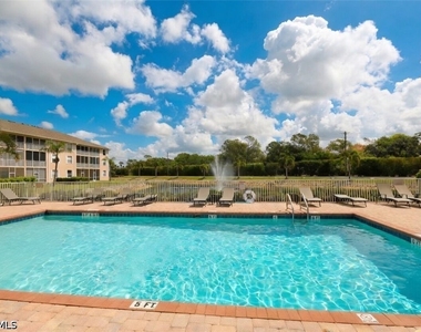 3225 Cypress Glen Way - Photo Thumbnail 29