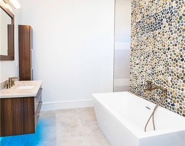231 Legacy Court - Photo Thumbnail 27