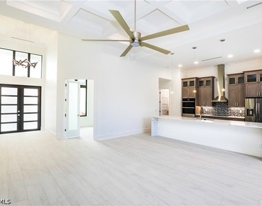 231 Legacy Court - Photo Thumbnail 9