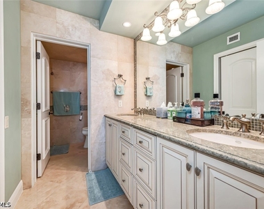 4401 Gulf Shore Boulevard N - Photo Thumbnail 17