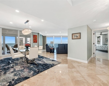 4401 Gulf Shore Boulevard N - Photo Thumbnail 9