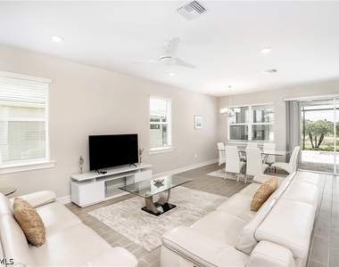 14541 Stern Way - Photo Thumbnail 8