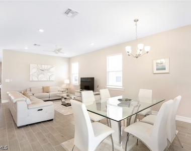 14541 Stern Way - Photo Thumbnail 3