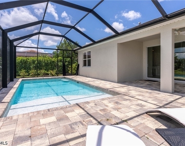 14541 Stern Way - Photo Thumbnail 11