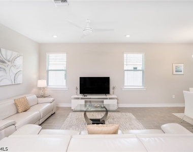 14541 Stern Way - Photo Thumbnail 2