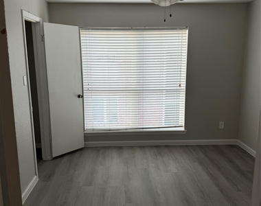 18800 Egret Bay Boulevard - Photo Thumbnail 15