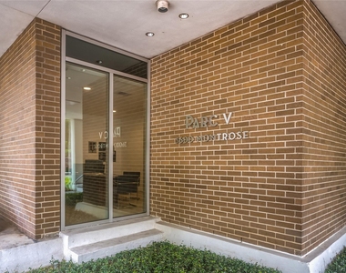3600 Montrose Boulevard - Photo Thumbnail 2