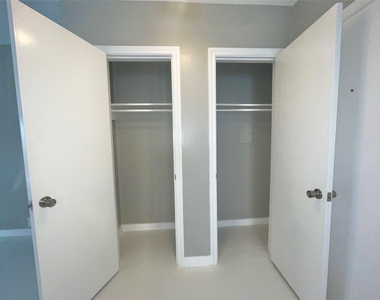2601 Bellefontaine Street - Photo Thumbnail 12