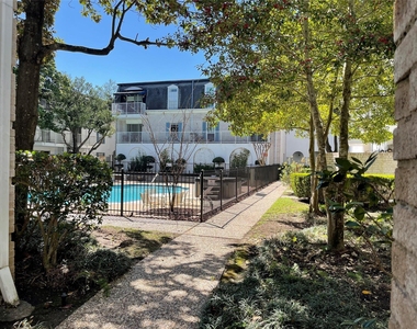 2601 Bellefontaine Street - Photo Thumbnail 13