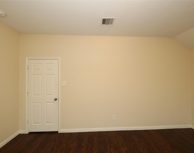 21430 Palma Grv - Photo Thumbnail 11