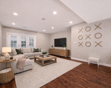 1510 Crockett Street - Photo Thumbnail 5