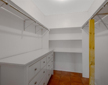 1412 22nd Street - Photo Thumbnail 15