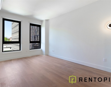 130 Hope Street - Photo Thumbnail 5