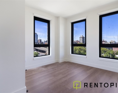 130 Hope Street - Photo Thumbnail 1