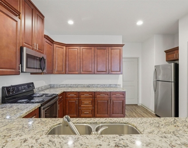 630 Magnolia Bend - Photo Thumbnail 15