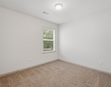 630 Magnolia Bend - Photo Thumbnail 10