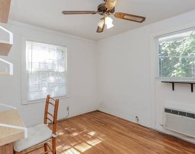 1826 1/2 W Main Street - Photo Thumbnail 9