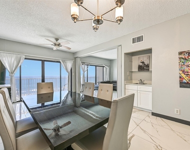 7700 Seawall Boulevard - Photo Thumbnail 8