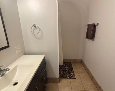 928 Main St Street - Photo Thumbnail 11