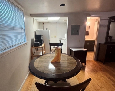 928 Main St Street - Photo Thumbnail 1