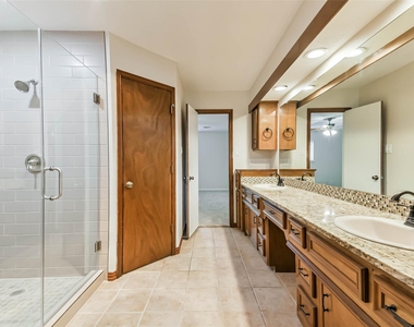 12910 Ivyforest Drive - Photo Thumbnail 18
