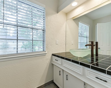 12910 Ivyforest Drive - Photo Thumbnail 25