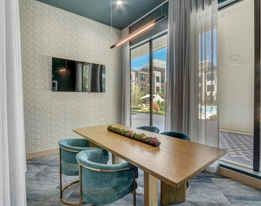 1800 Central Pine Street - Photo Thumbnail 17