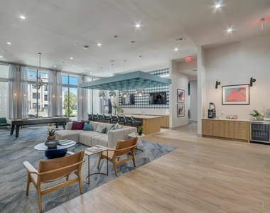 1800 Central Pine Street - Photo Thumbnail 1