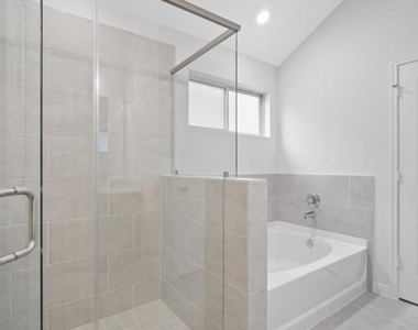 21322 Cypress Autumn Drive - Photo Thumbnail 5