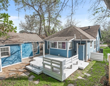 320 Coronado Street - Photo Thumbnail 26