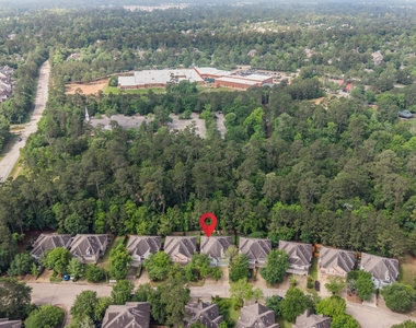 35 Ledgestone Place - Photo Thumbnail 29