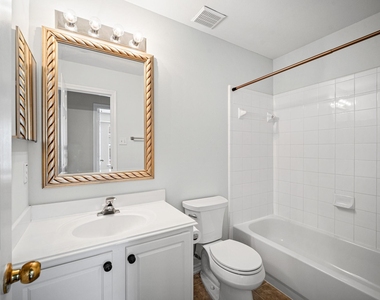 35 Ledgestone Place - Photo Thumbnail 20