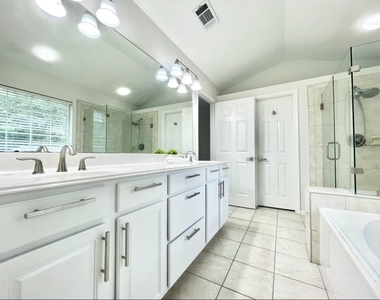 2 Twin Feather Place - Photo Thumbnail 32