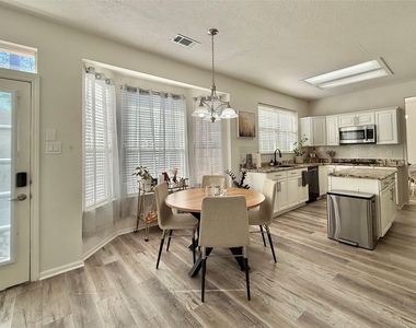 2 Twin Feather Place - Photo Thumbnail 24