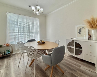 2 Twin Feather Place - Photo Thumbnail 11