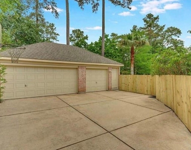 2 Twin Feather Place - Photo Thumbnail 2