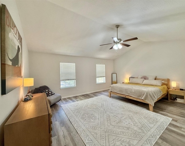2 Twin Feather Place - Photo Thumbnail 30