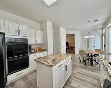 2 Twin Feather Place - Photo Thumbnail 18
